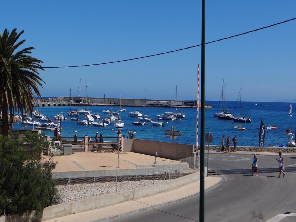 Residence Des Iles LʼÎle-Rousse Esterno foto